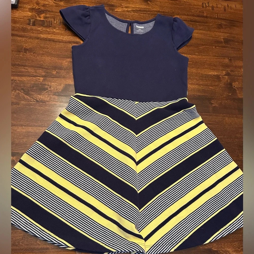 Gymboree girls dress